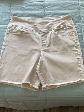 Belle by Kim Gravel Khaki Frayed-Hem Pull-On Jean Shorts